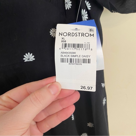Abound Nordstrom dress black with white flowers size XL NWT - Picture 4 of 7